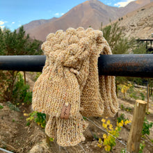 Cargar imagen en el visor de la galería, Bubble Scarf