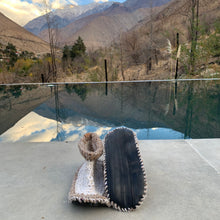 Cargar imagen en el visor de la galería, Keep Calm Shoes Adulto