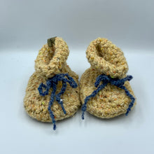 Cargar imagen en el visor de la galería, Keep Calm Shoes Baby